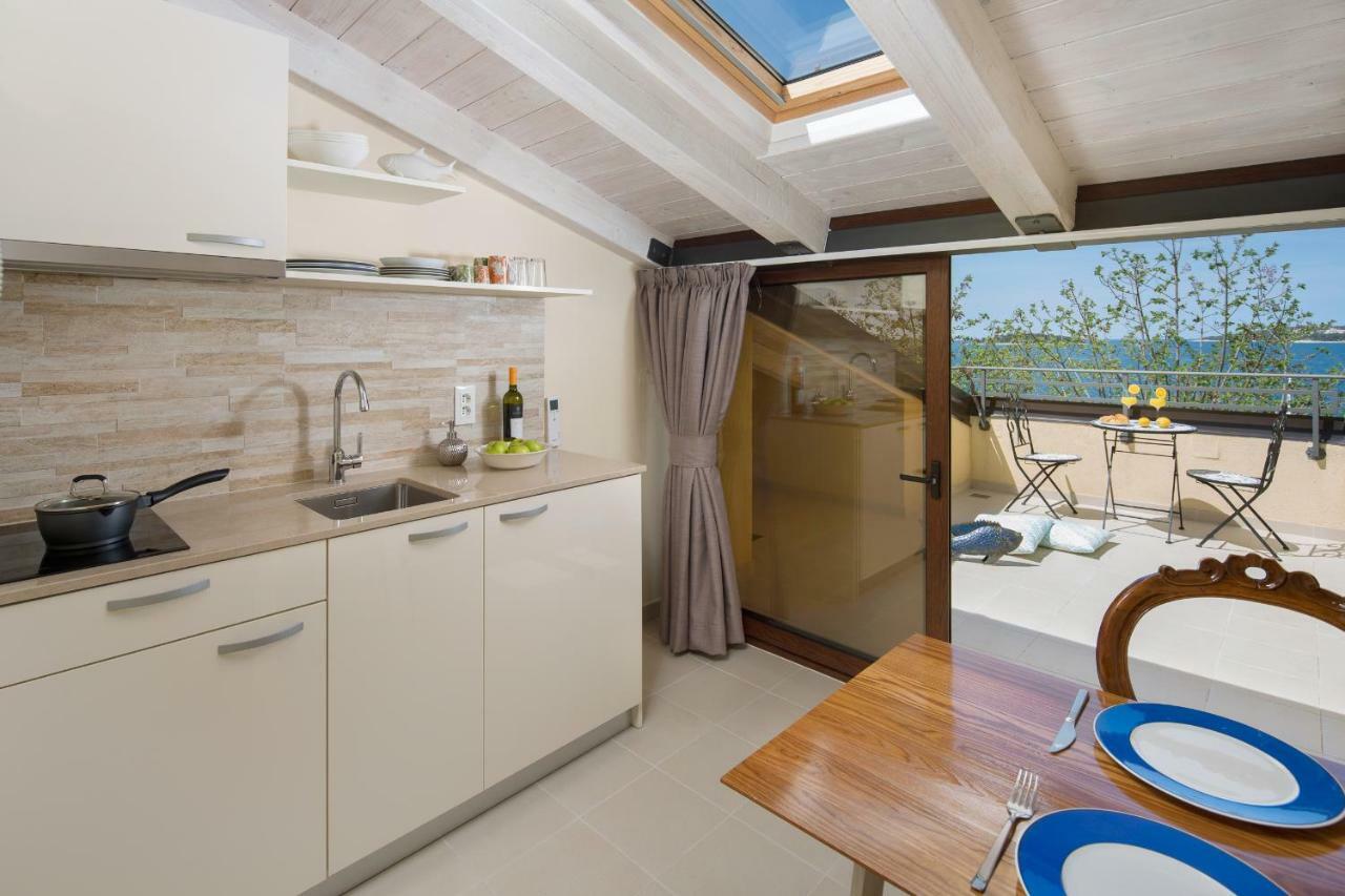 Valdibora Sea View Residence Ровинь Экстерьер фото