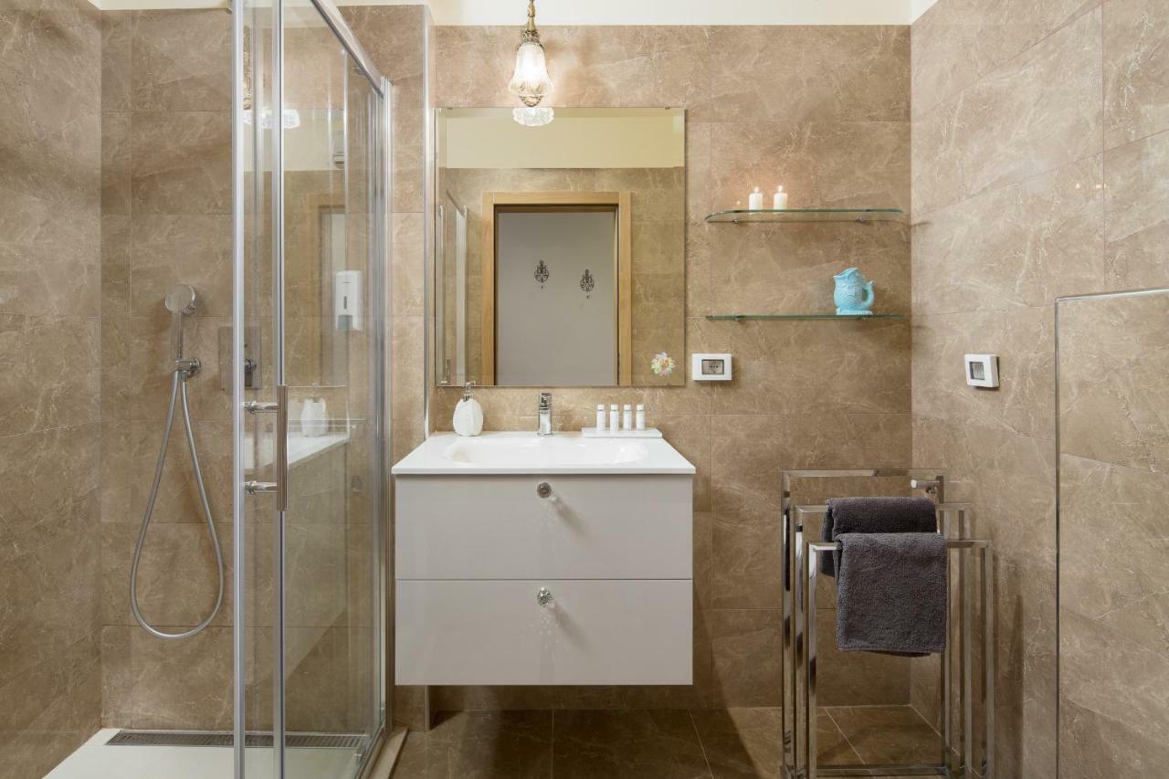 Valdibora Sea View Residence Ровинь Экстерьер фото